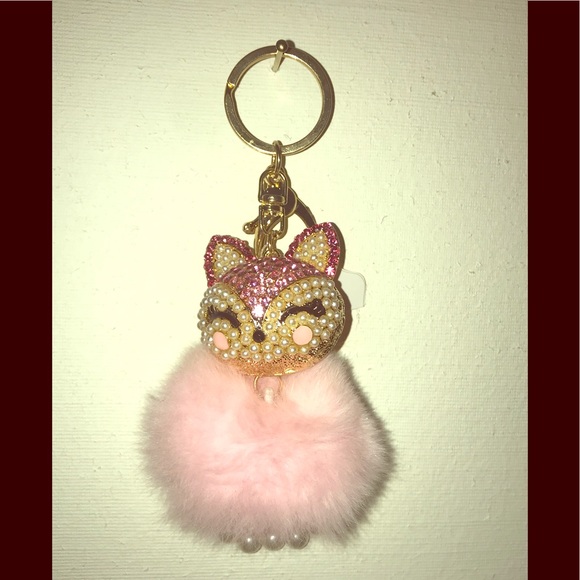 Gorgeous and cute crystal pearl keychain   Wkitty - Picture 1 of 3